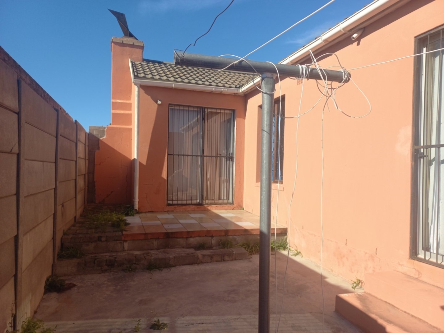 2 Bedroom Property for Sale in Greenfield Western Cape